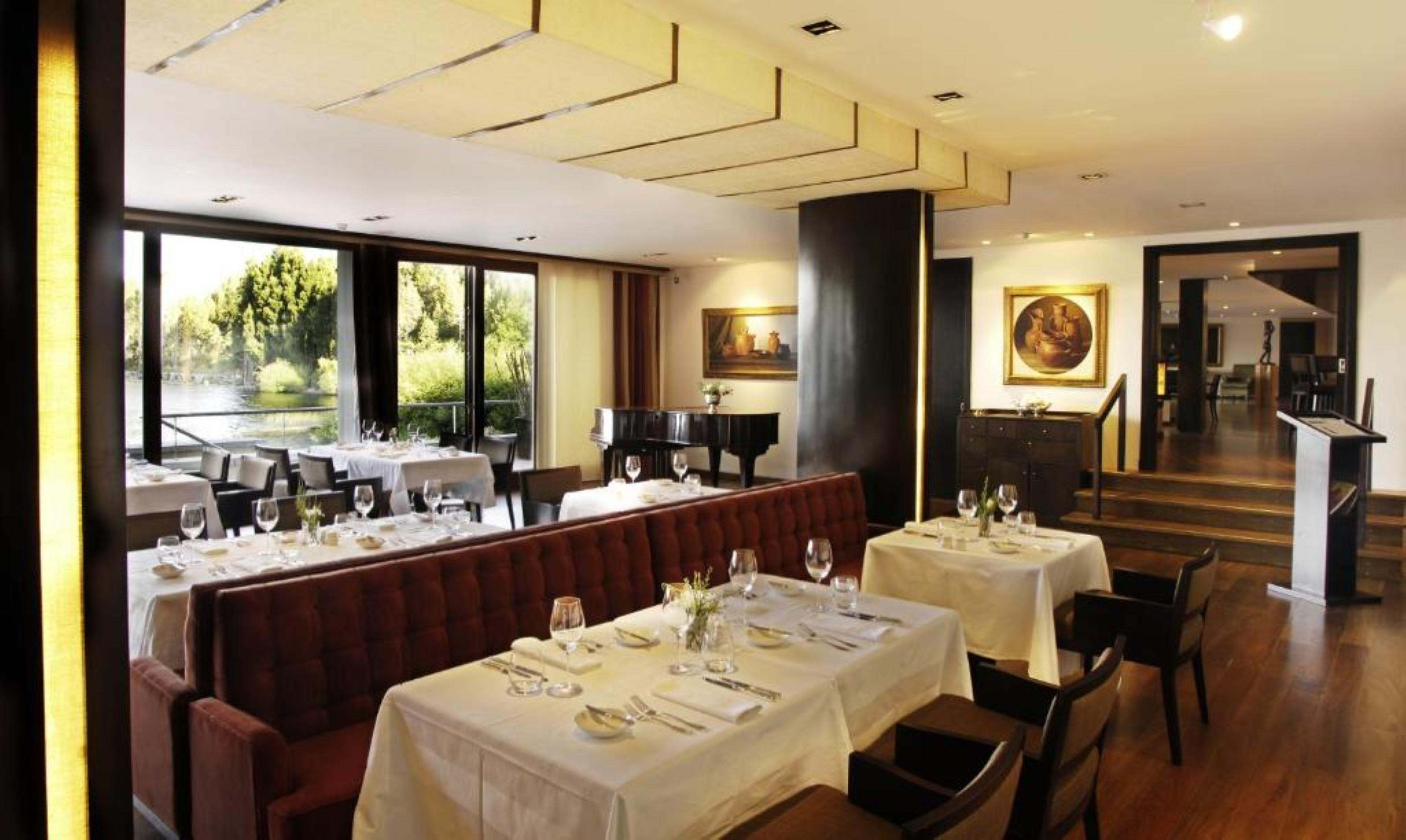 El Casco Art Hotel San Carlos de Bariloche Nhà hàng bức ảnh